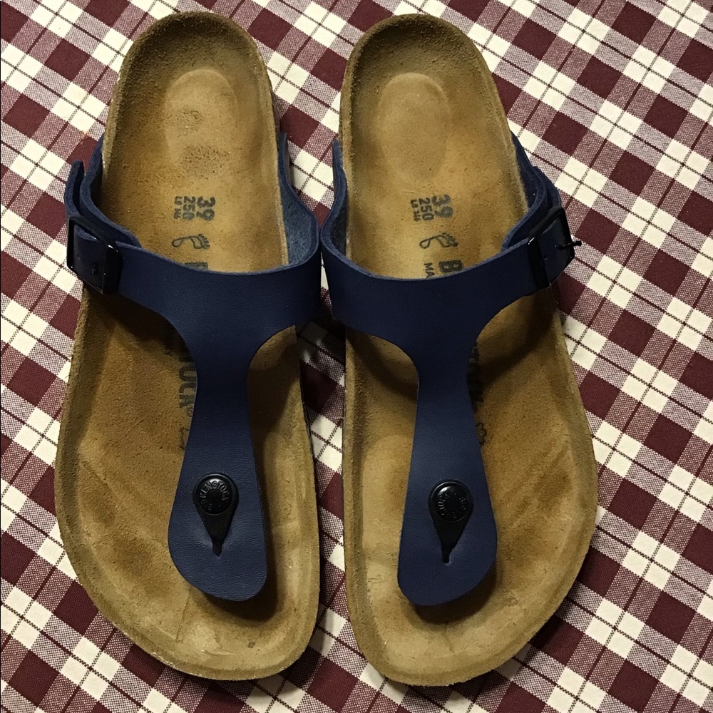 Birkenstock Gizeh sandal blue size 39 Regular